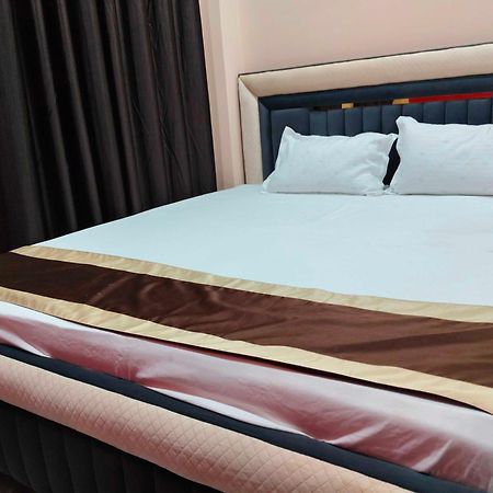 Hotel O The Lavish Landmark Danapur Luaran gambar