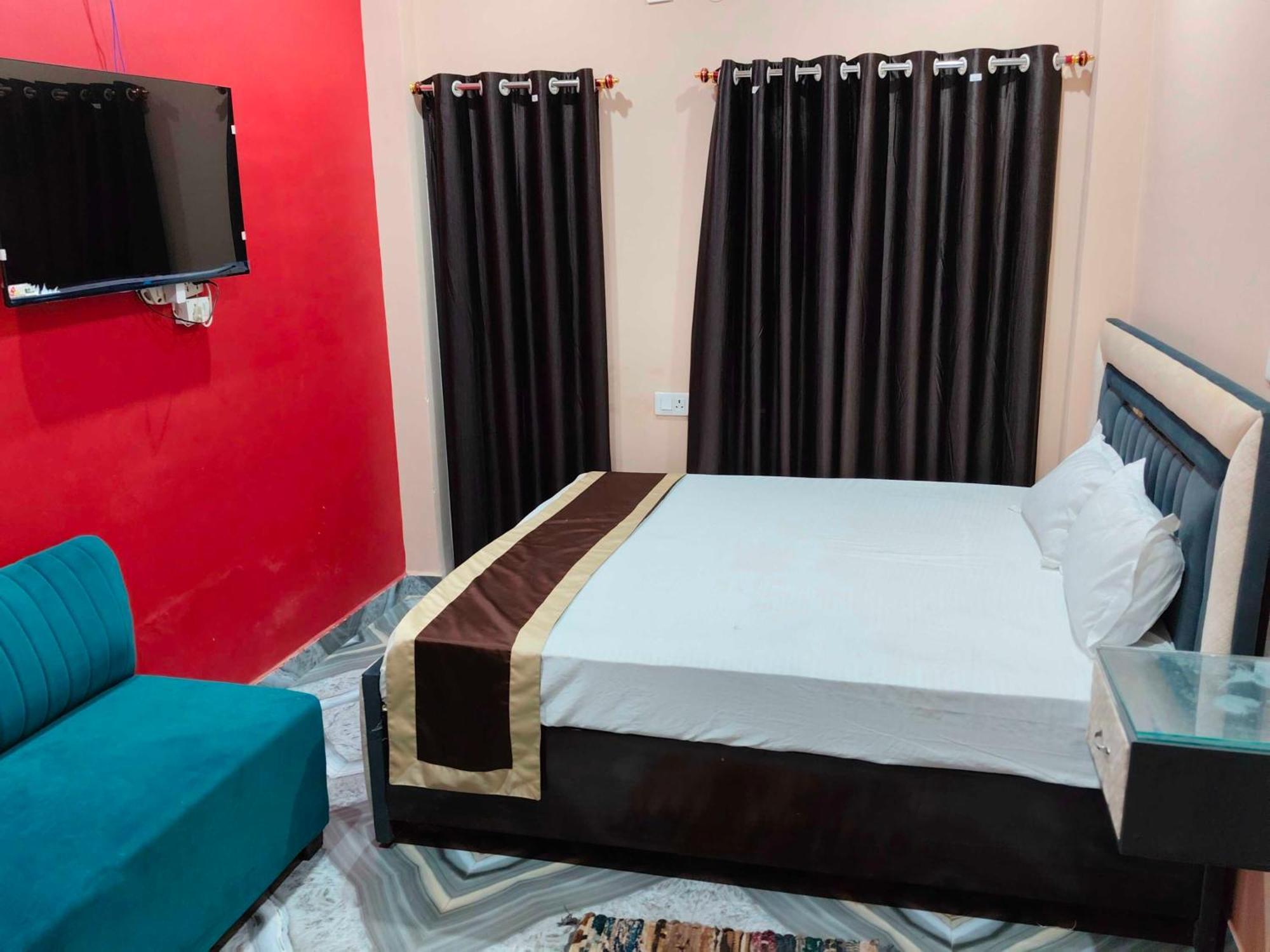 Hotel O The Lavish Landmark Danapur Luaran gambar
